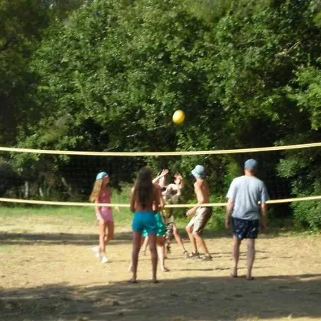 Camping 3 Etoiles - Piscine - Ccaffbe *