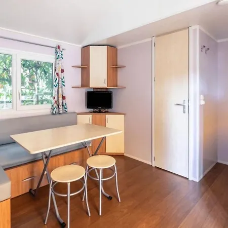 3 étoiles - Piscine - Ccaffbe