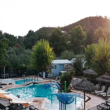 Zecamping 3 A 4km De La Piscine Chiens Acceptes Jacuzzi